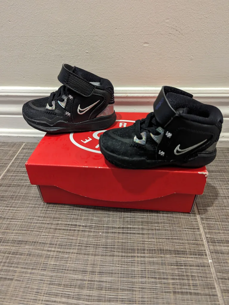 Nike Toddler Black Sneakers with Box
