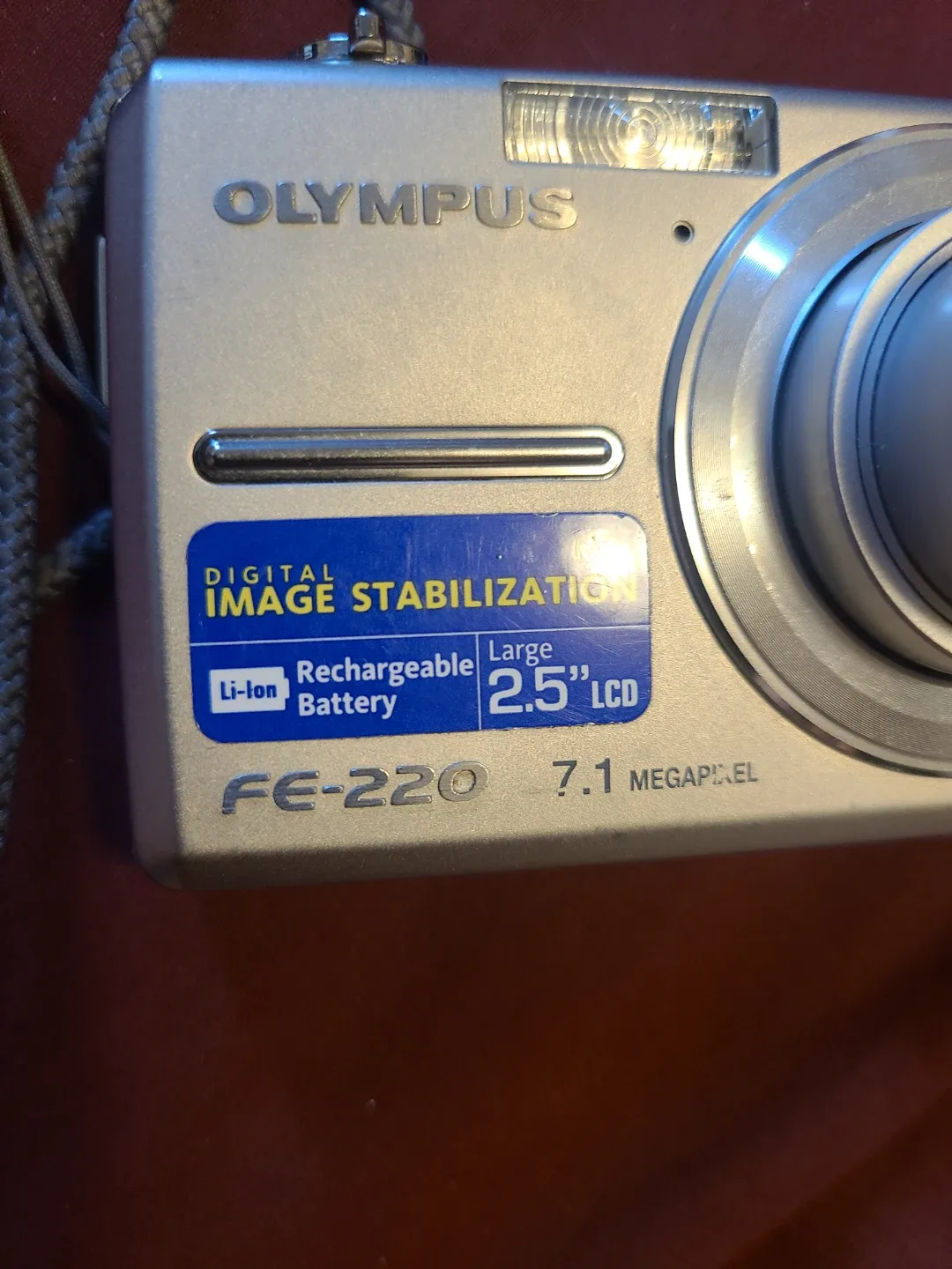 Olympus FE-220 7.1 Megapixel Digital Camera image indicator(6)