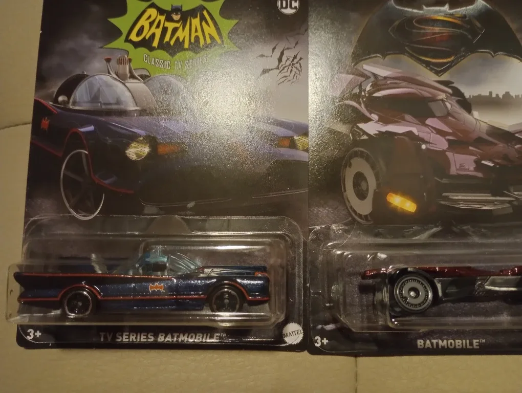 5 NEW in PACKAGE Hot Wheels Bat Man Cars image indicator(2)