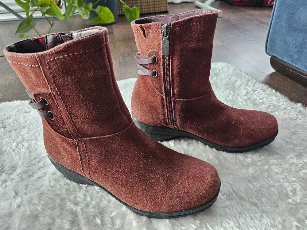 Suede Ankle Boots - Maroon/Deep Red