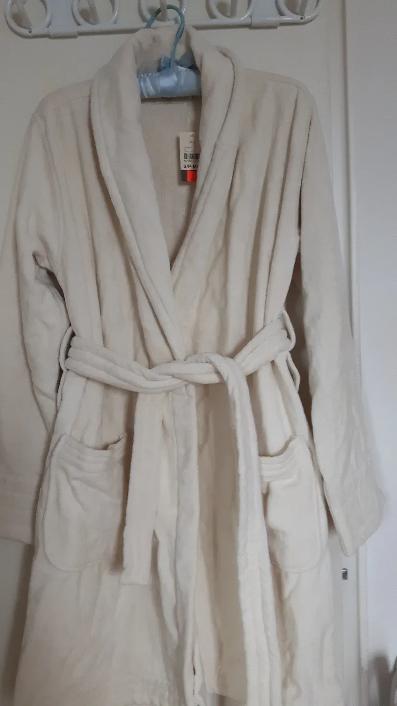 Cream XL/TG Bath Robe image indicator(2)