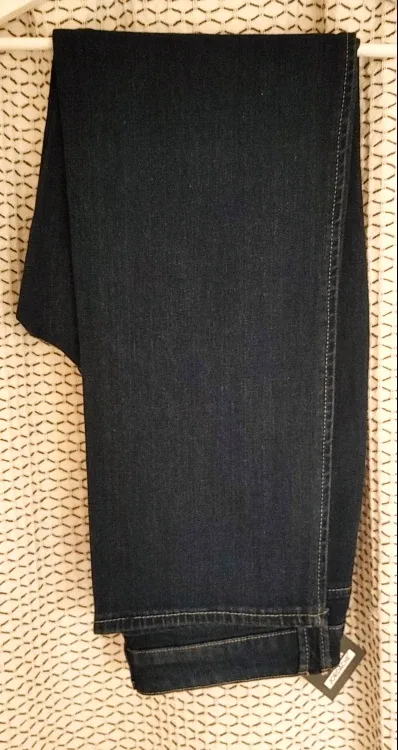 Jordache High Rise Straight Jeans size 10 image indicator(2)