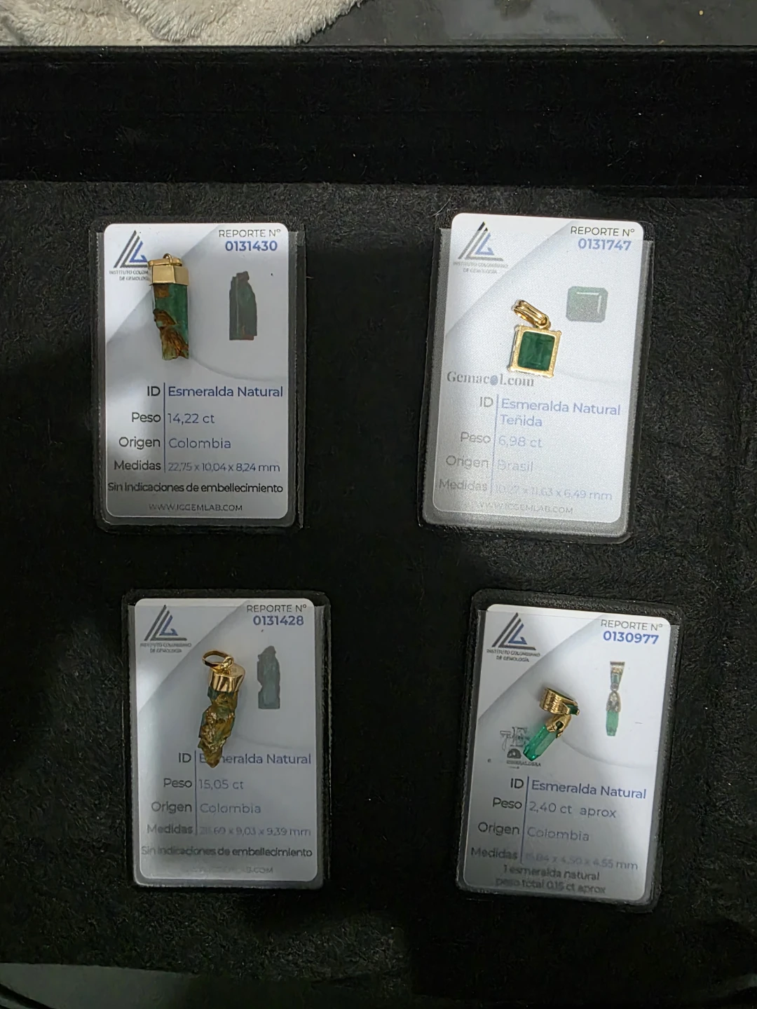 Natural Emerald Pendants
