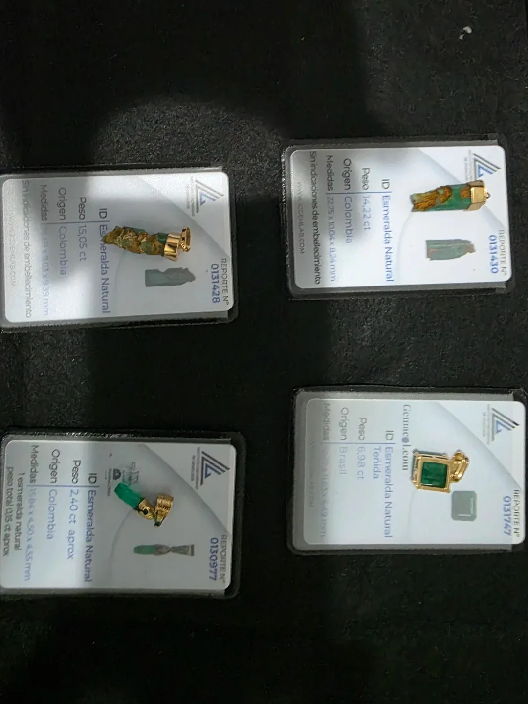 Natural Emerald Pendants image indicator(3)