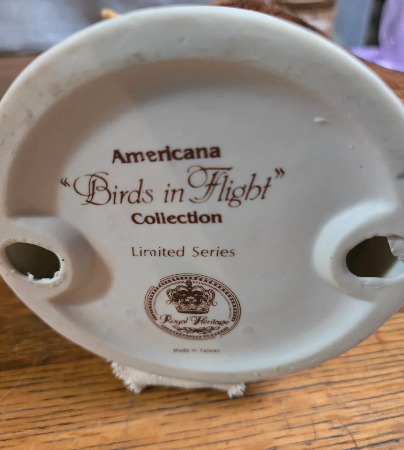 Royal Heritage Americana "Birds in Flight" Figurine image indicator(3)