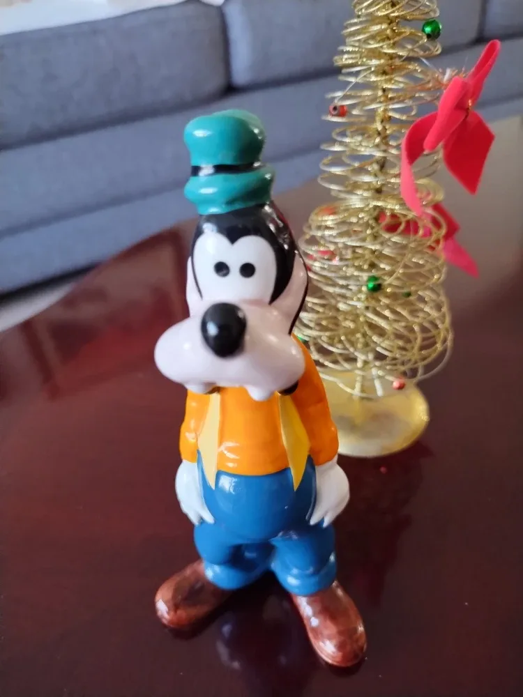 Disney Goofy Figurine Ornament