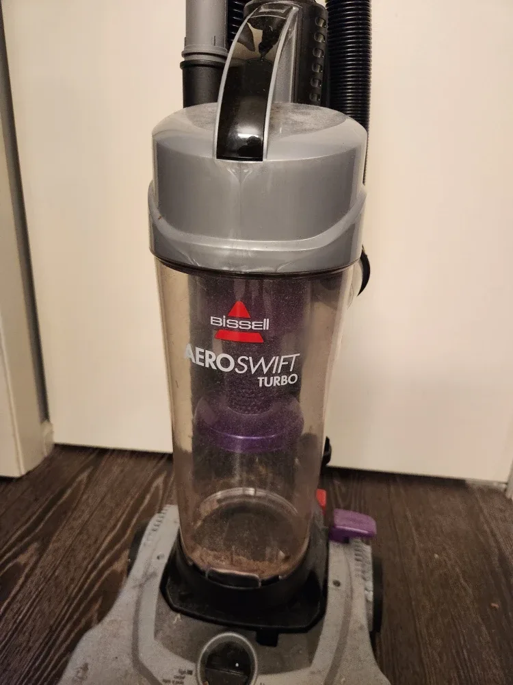 Bissell AeroSwift Turbo Vacuum - Model 1808B