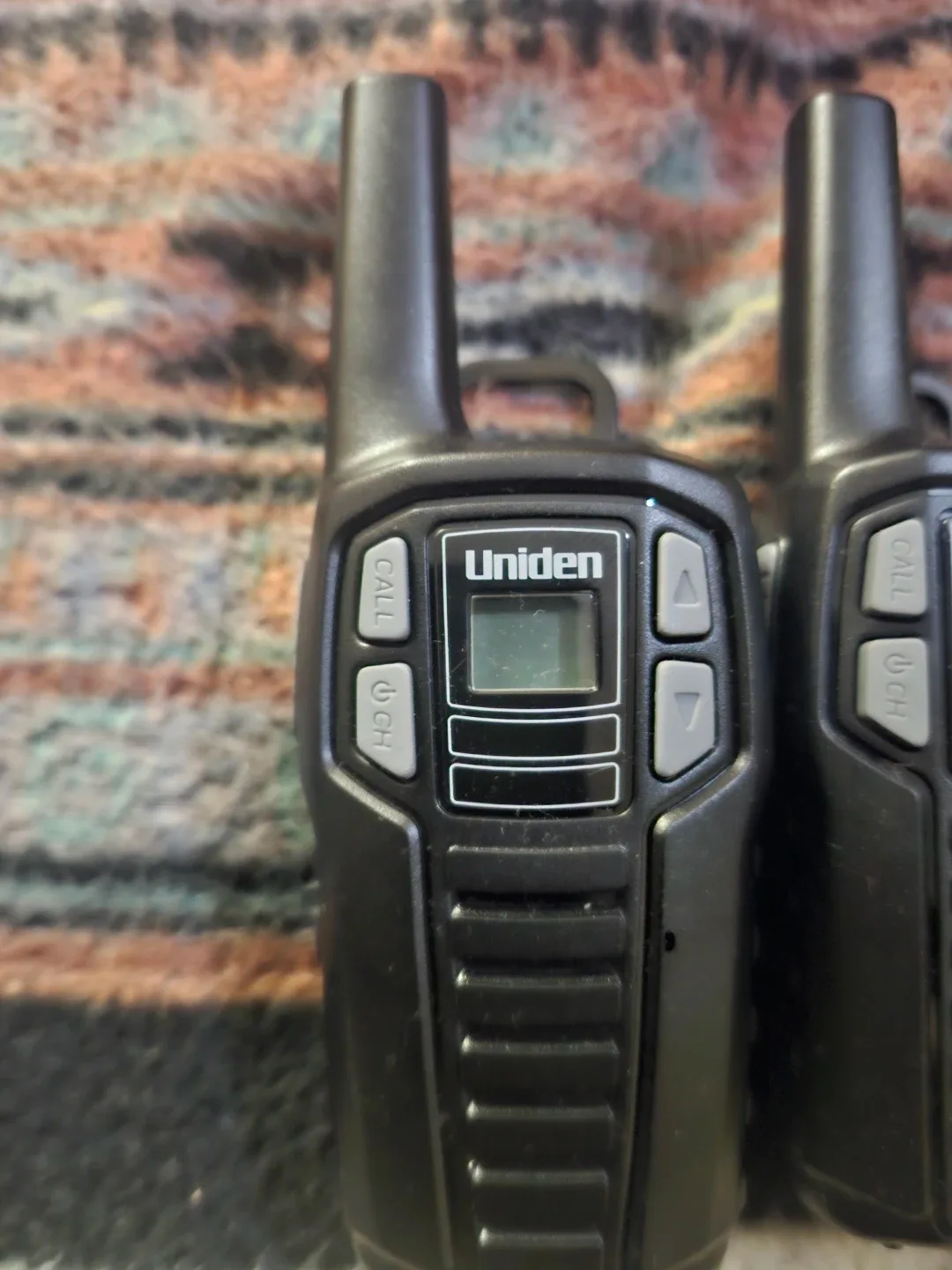 Uniden Walkie Talkies - Set of 3 image indicator(2)