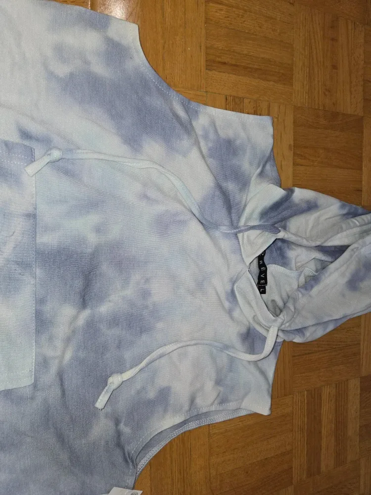 Alphalete & RêveL Shorts and Hoodie image indicator(4)