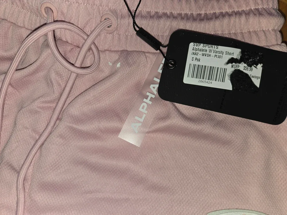 Alphalete & RêveL Shorts and Hoodie image indicator(8)