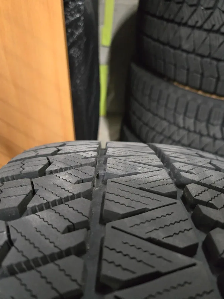 Set of Bridgestone Blizzak WS90 245/45R17 Winter Tires on Rims image indicator(6)