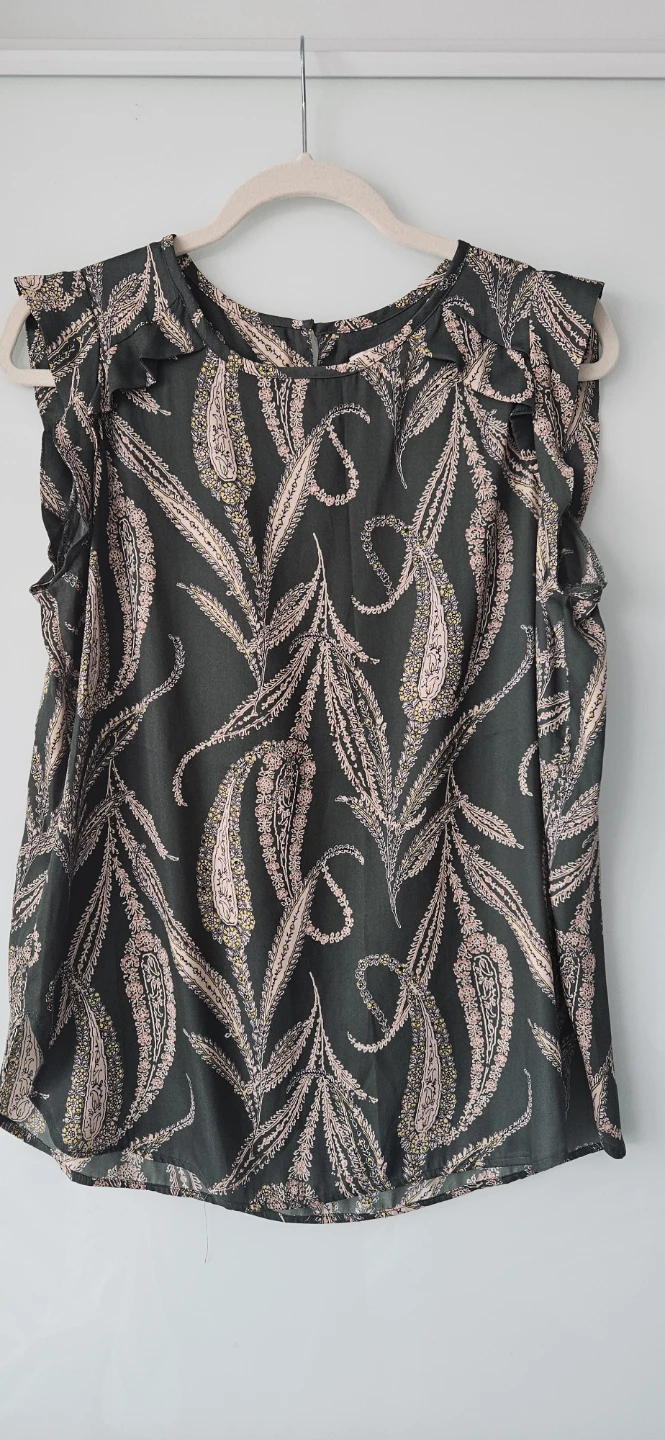 Ann Taylor Loft Top - FITS Medium (Size S)-Paisley Ruffle Sleeve - photo 2