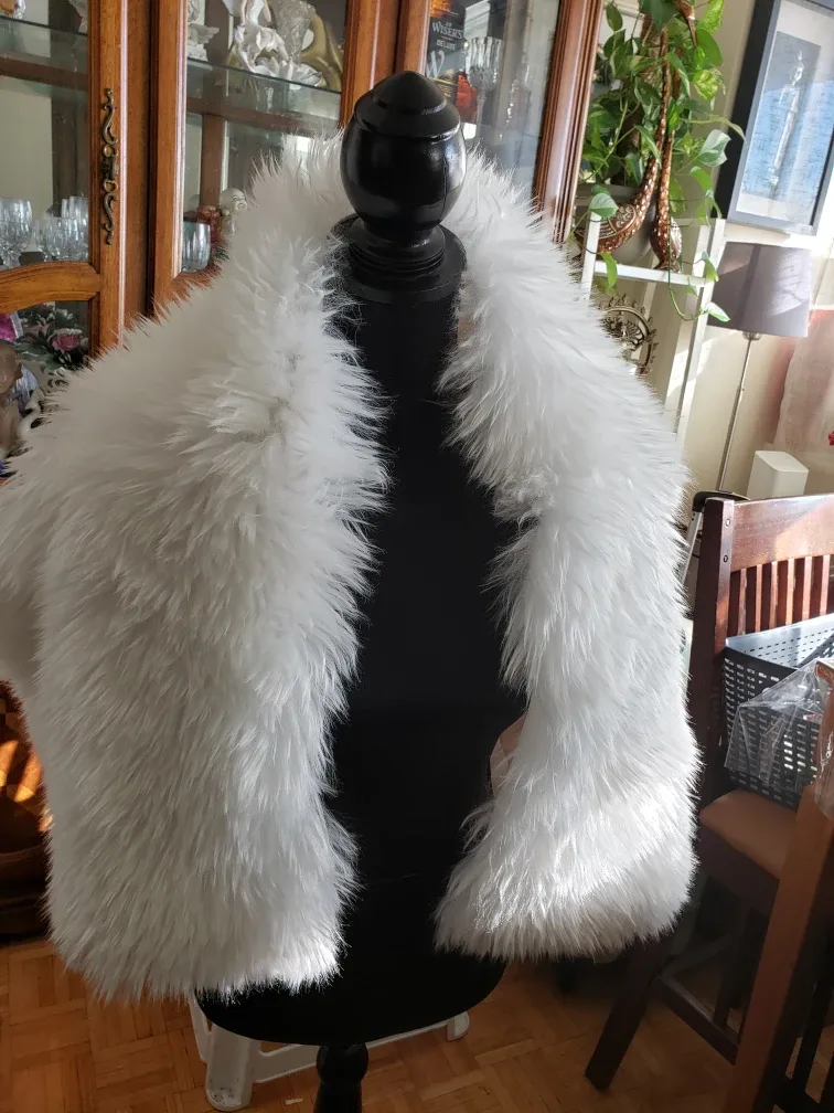 White Faux Fur Stole - 100% Polyester