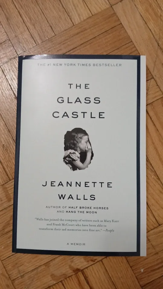 Mixed Book Lot: We Were Villains, The Glass Castle & More image indicator(5)