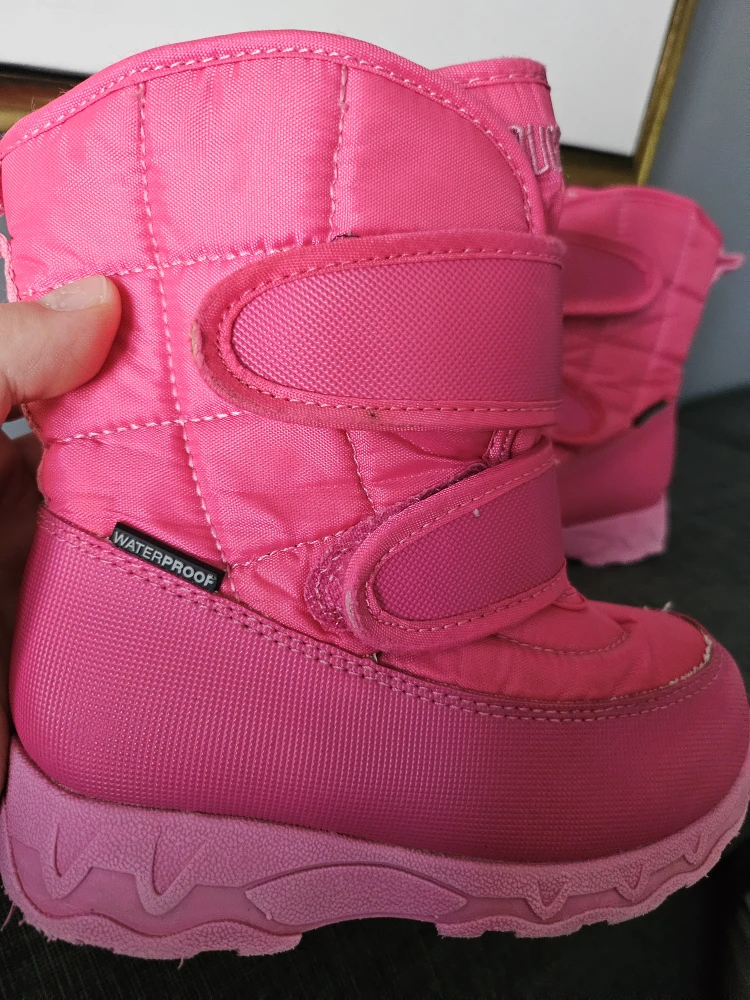 Cougar Pink Waterproof Winter Boots - Size 9 - photo 2