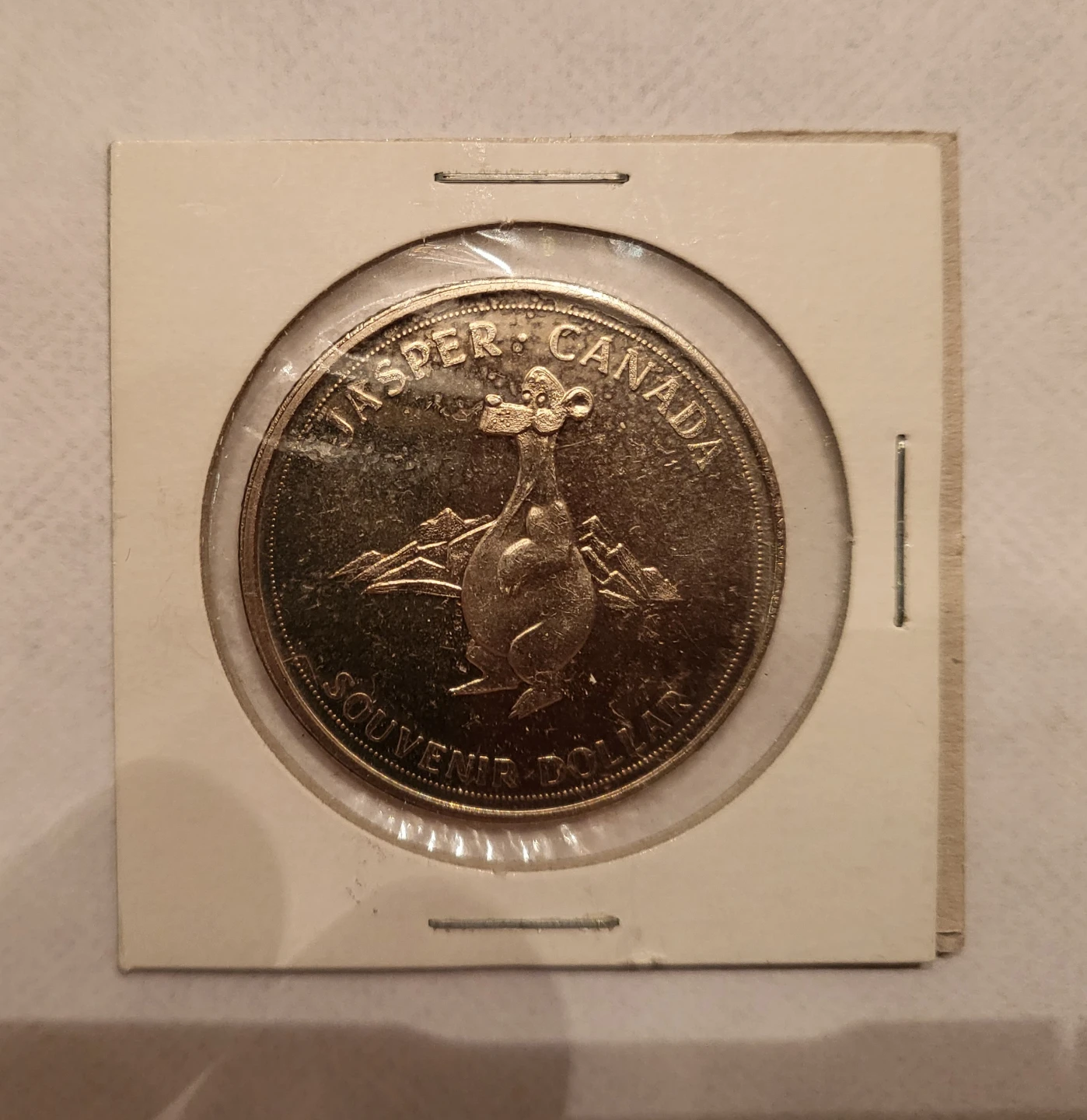 Jasper National Park Souvenir Dollar Coin 1977 - photo 2