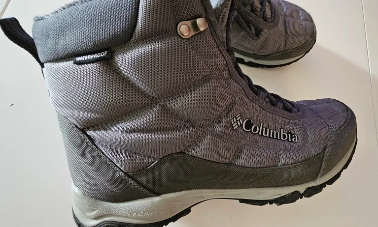 Columbia Waterproof Winter Boots image indicator(7)