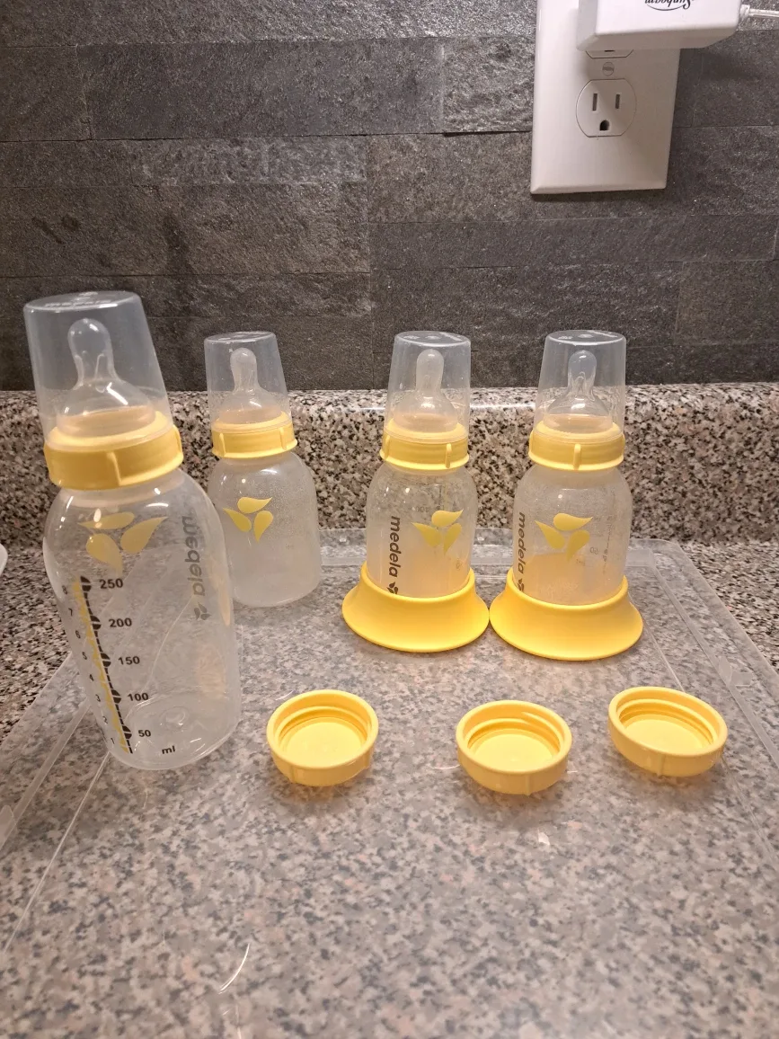 Medela & NUK Baby Bottles image indicator(2)