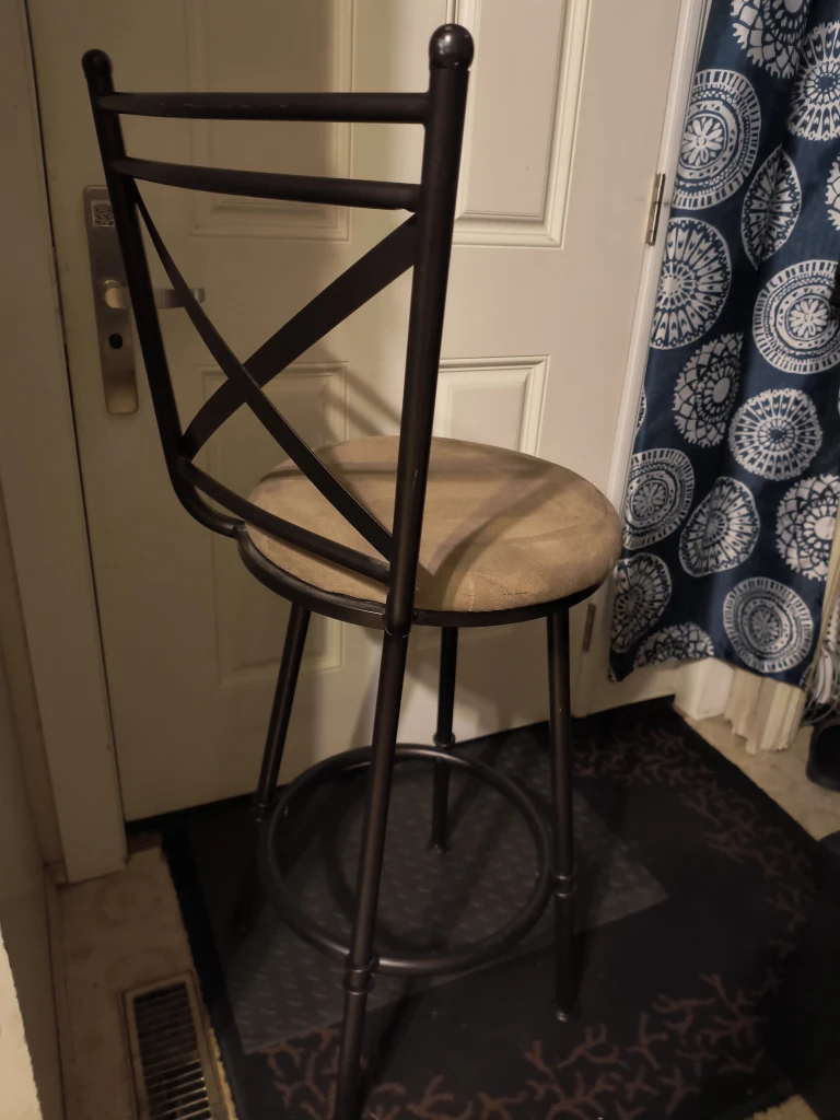 One reg. Chair and one bar stool chair. - photo 2