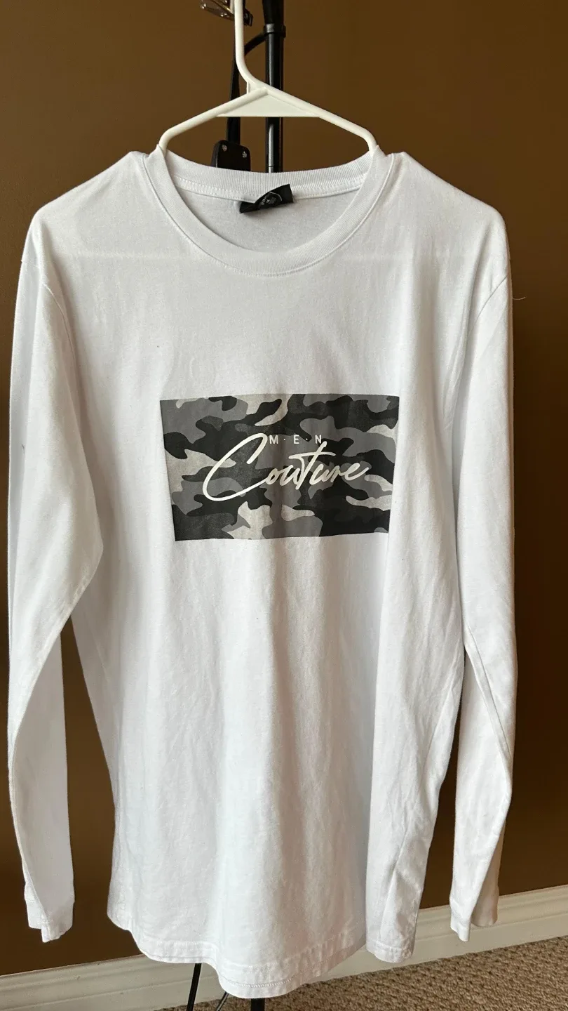 Assorted Men's Clothing -8 items all M/ L size image indicator(5)