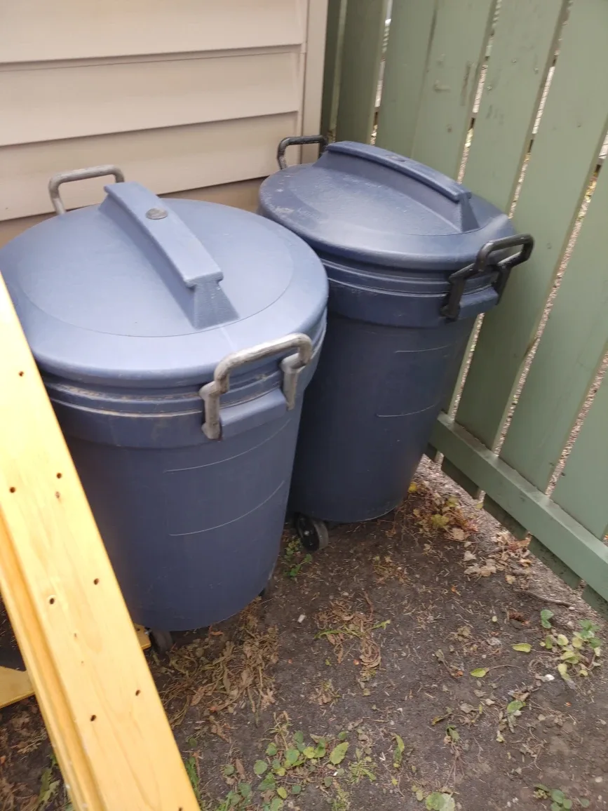 Storage Containers and Milk Crates image indicator(3)