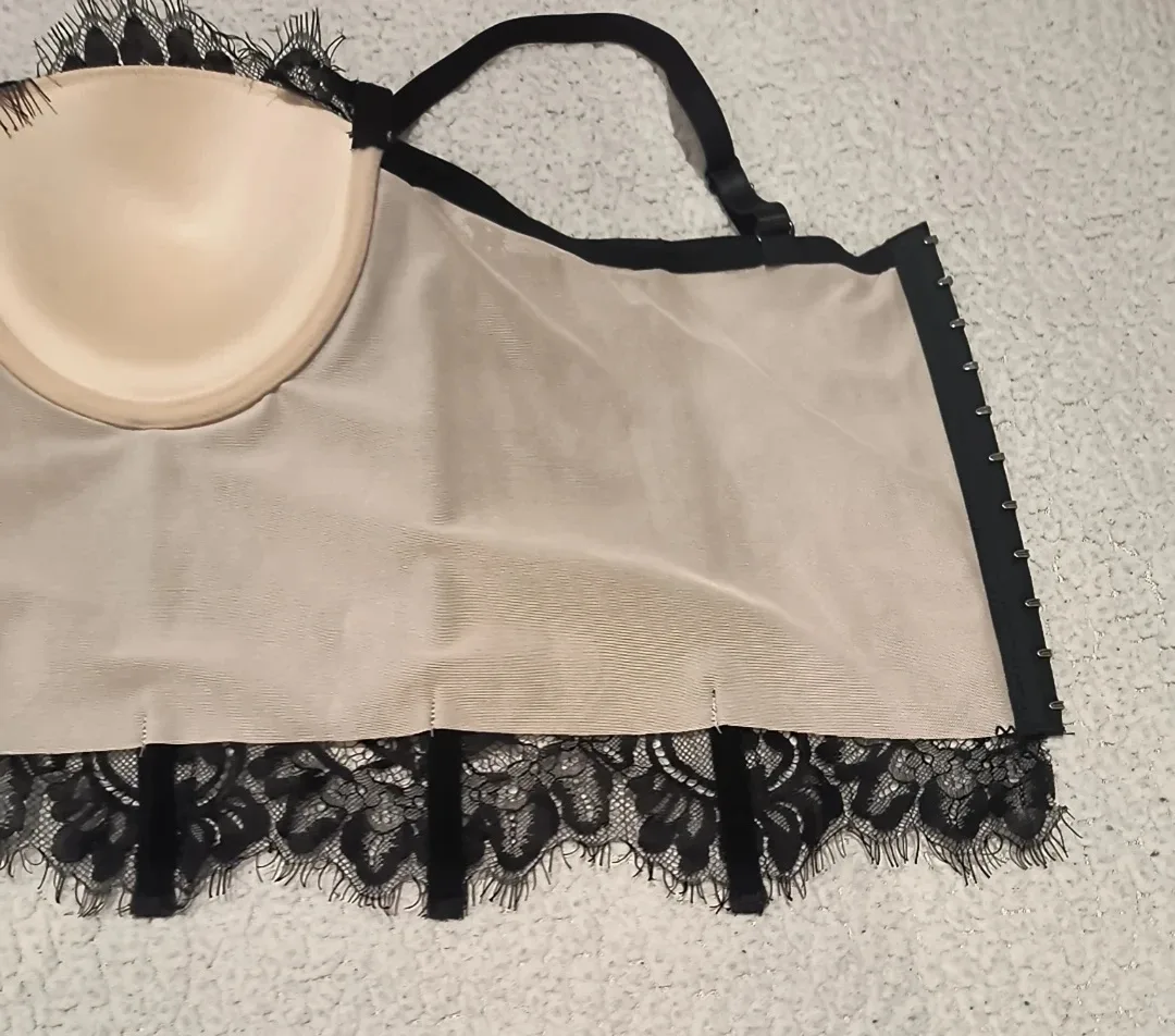 CAMMENSE Lace Corset Top - Size M image indicator(6)