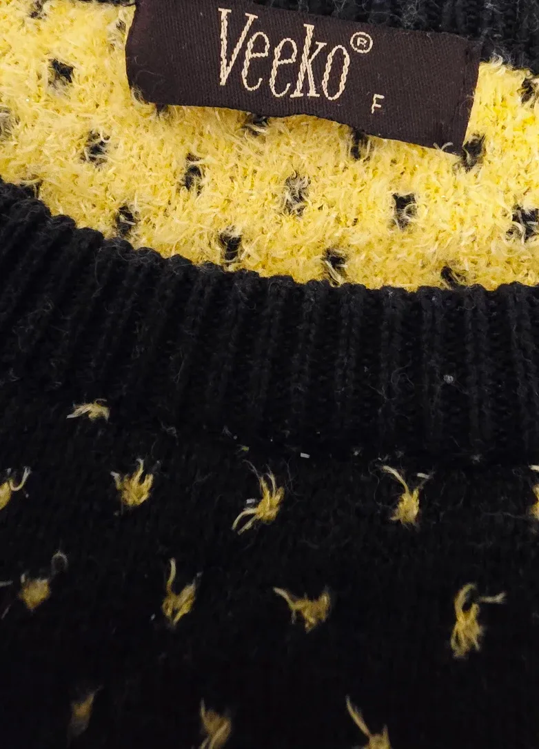 Veeko 'Day Dream' Black & Yellow Sweater image indicator(2)