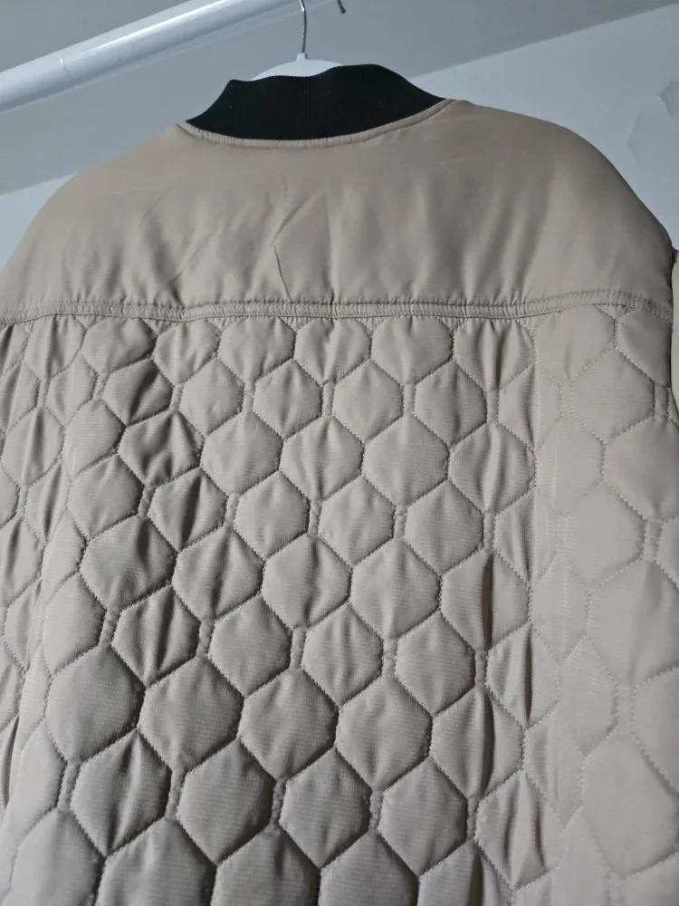 JACK & JONES Beige Padded Bomber Quilted Jacket, Size XL image indicator(4)
