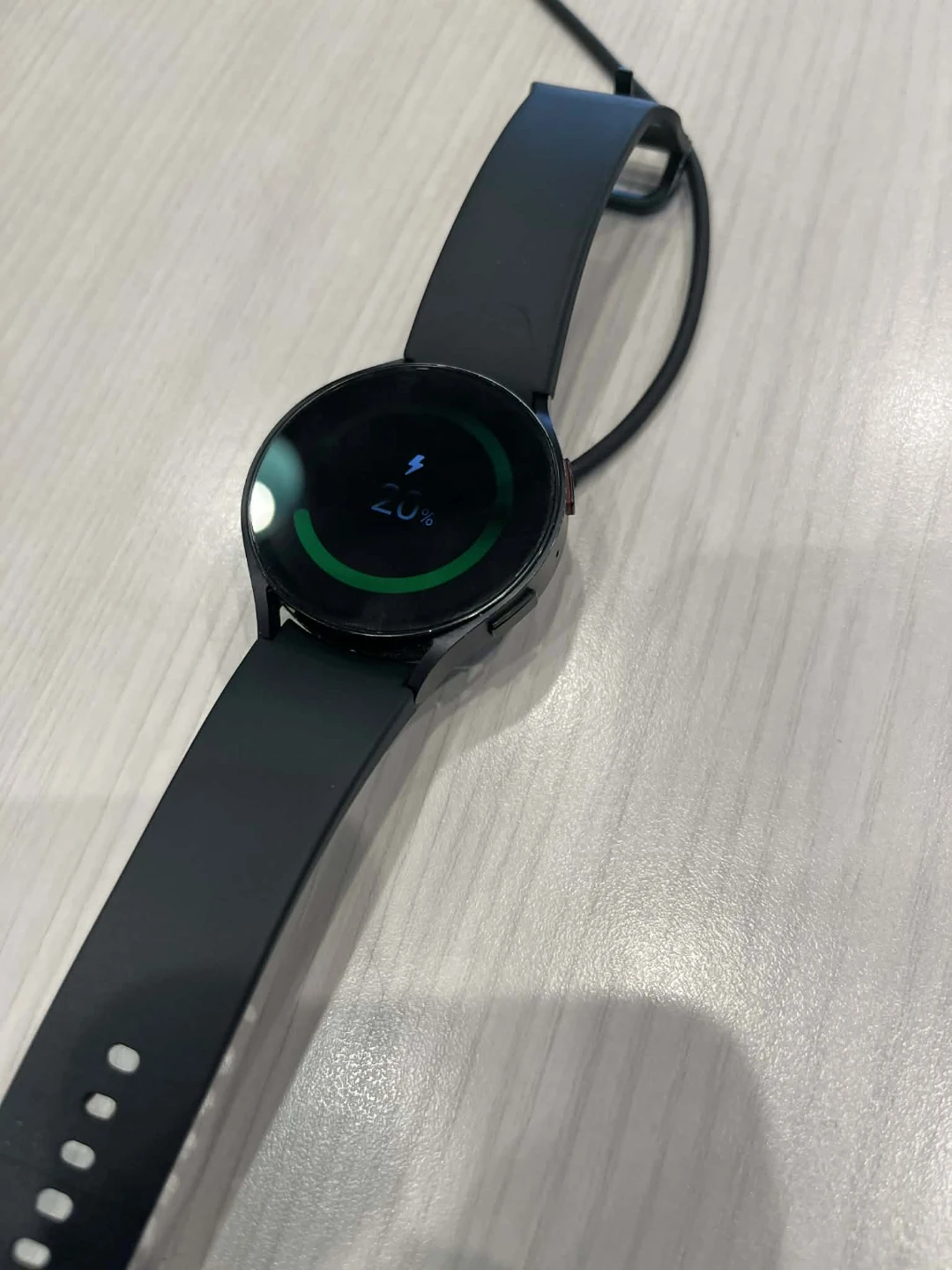 Samsung Galaxy Watch 4 - Black