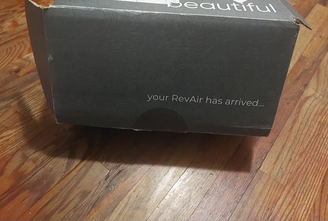 RevAir Reverse-Air Hair Dryer with Box image indicator(4)