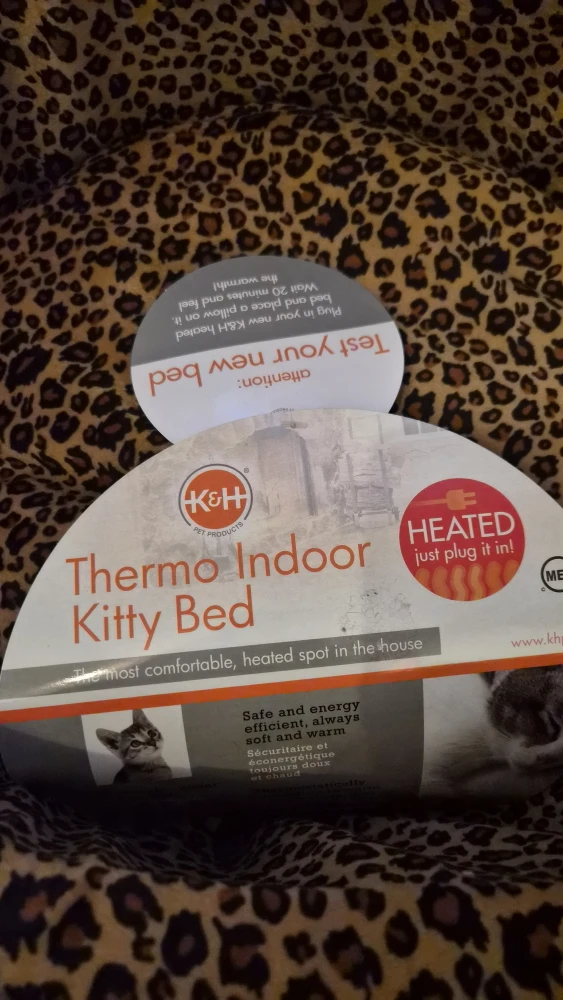 9 brand new cat/dog items bundle - photo 2