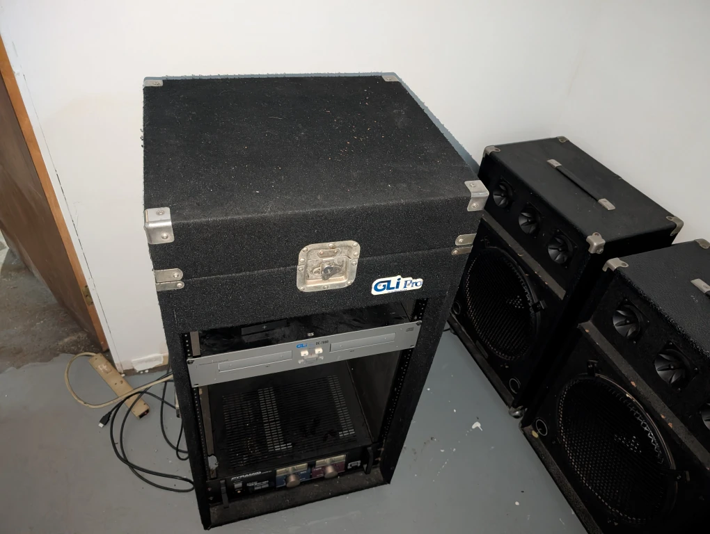 GLI Pro Audio Rack Mount Case & Speakers