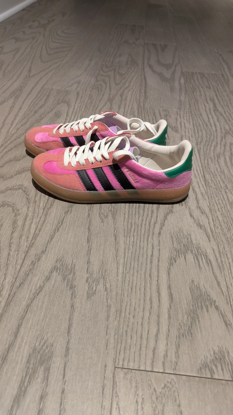 Pink/Black Sneaker Women's US 6.5 - photo 4