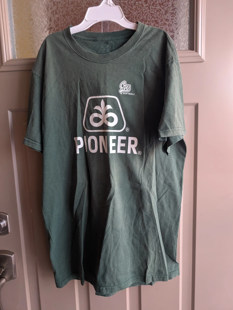 Mens sz large tshirts $3 each - photo 2