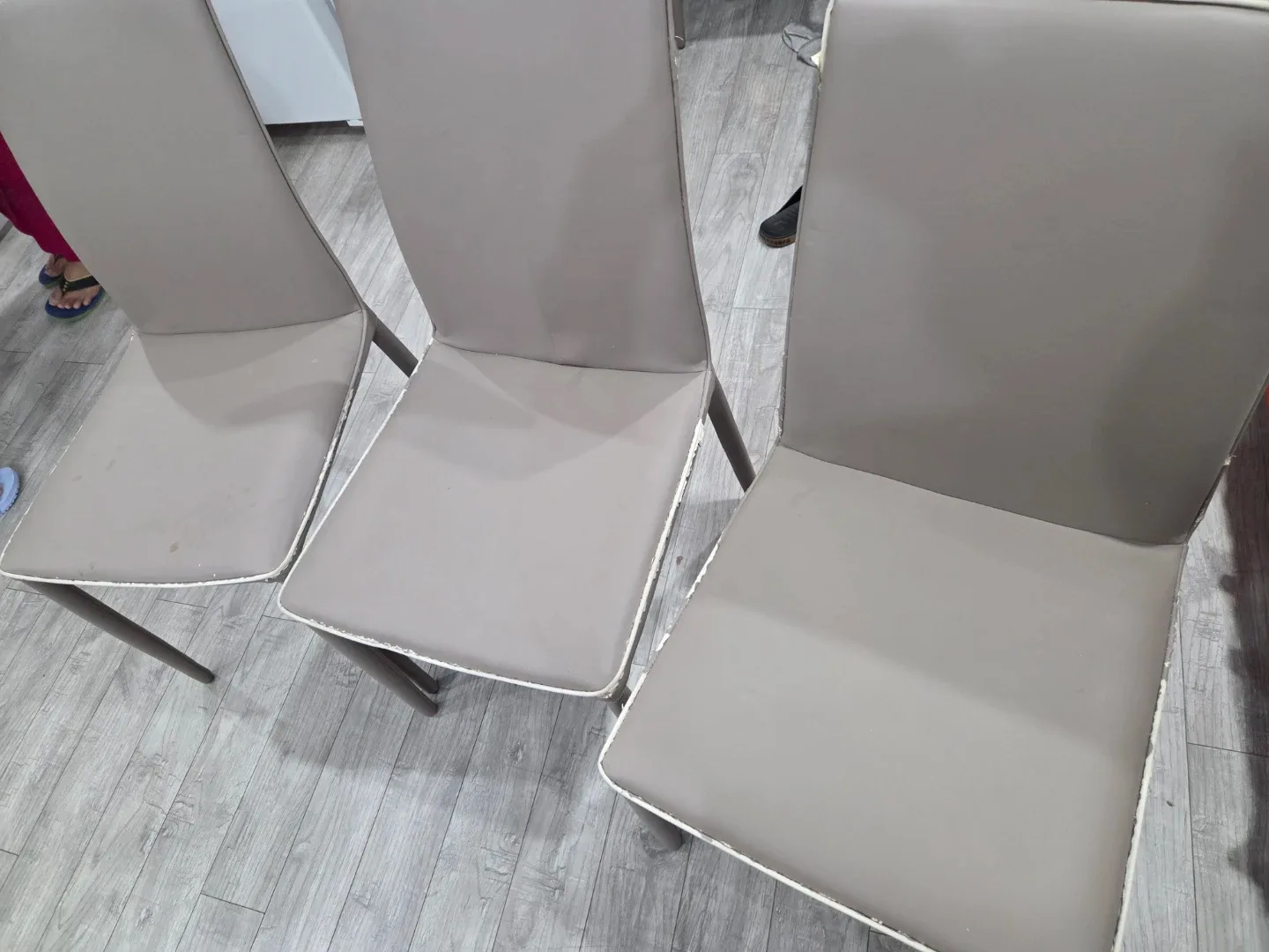 Set of 6 Dining Chairs image indicator(2)