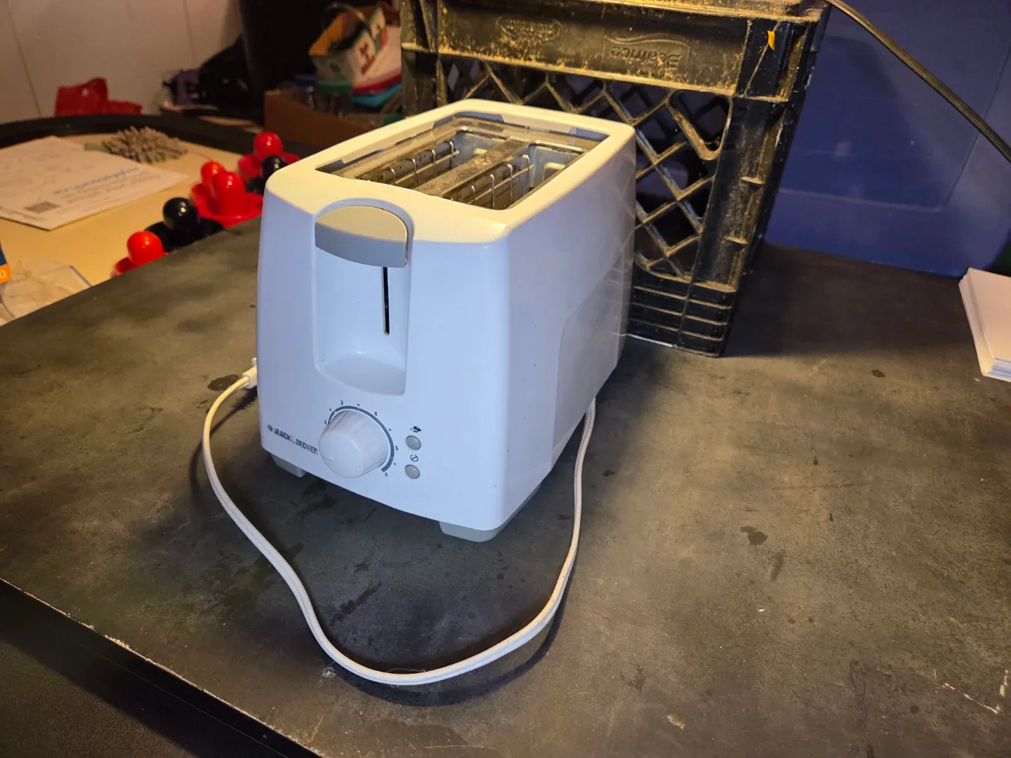 Toaster. 2-wide-slice. White. Clean. image indicator(3)