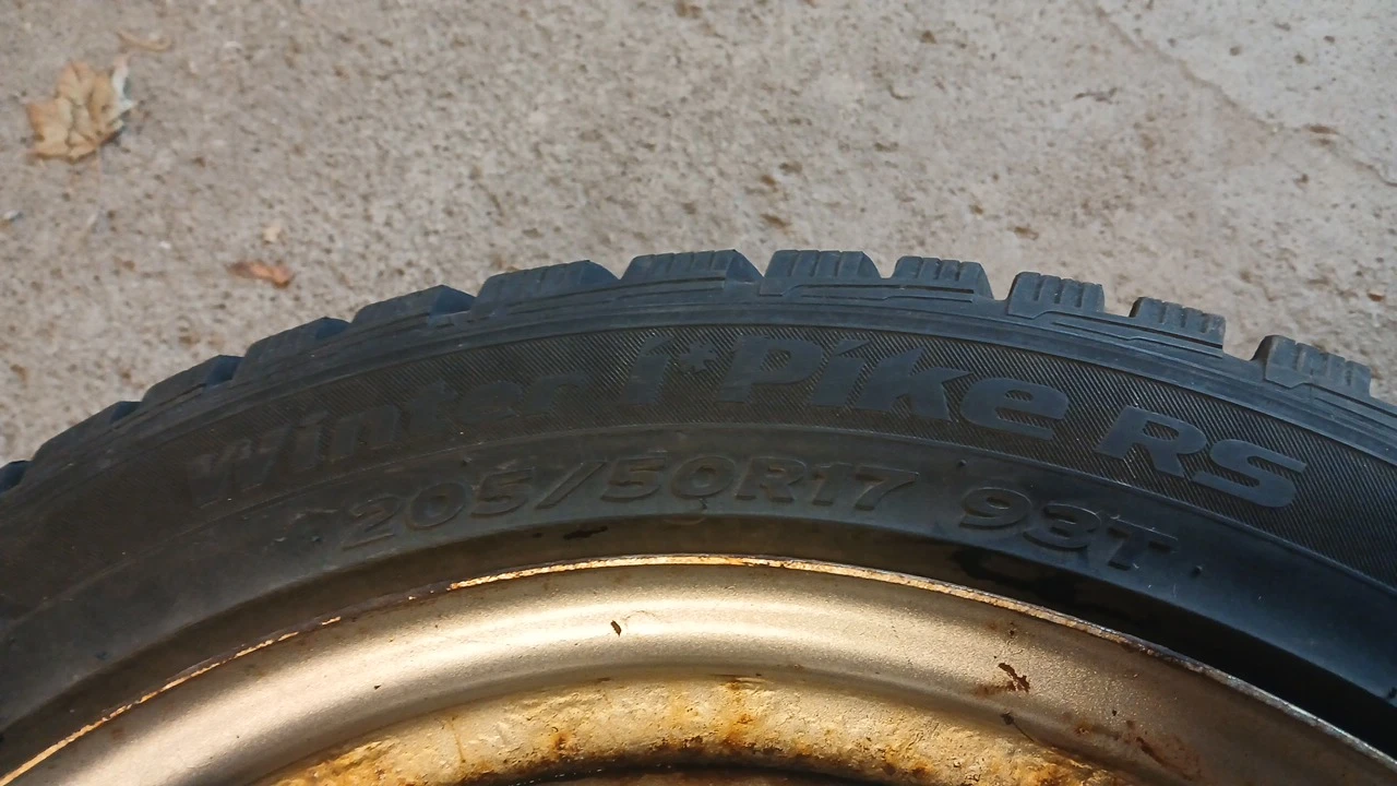 Hankook Winter i*Pike RS 205/50R17 Tire - photo 5