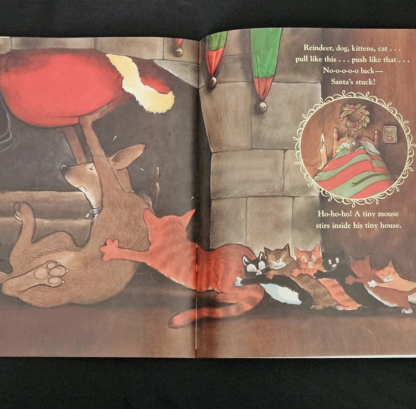 Christmas Scholastic Book - Santa's Stuck - photo 3