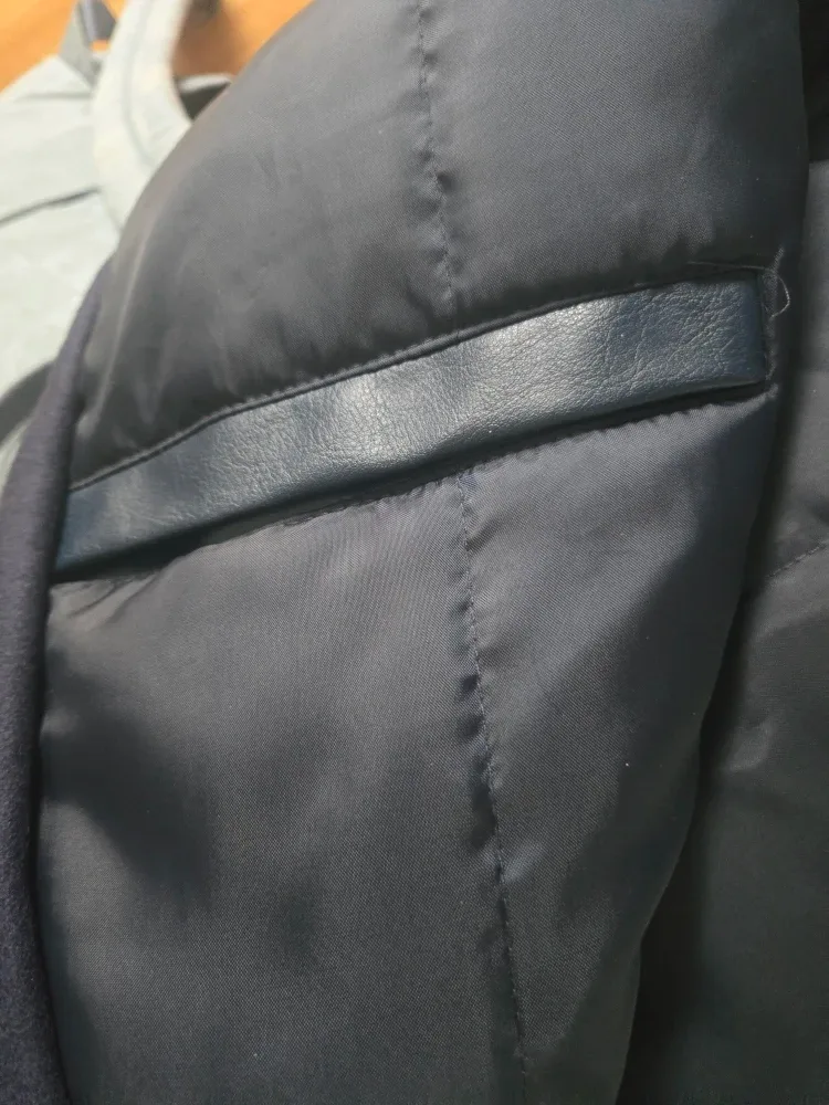 Steve & Barry's Illinois Varsity Jacket - Size L image indicator(5)