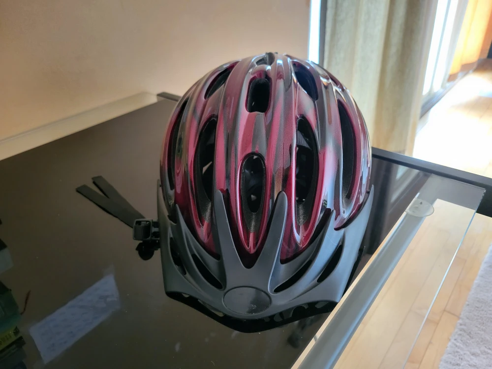 Bike Helmet – Bell Brand - photo 2