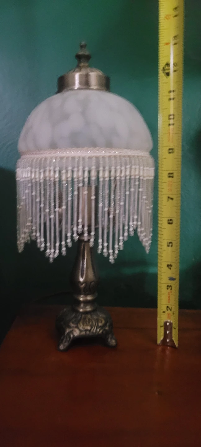 Vintage Style Beaded Table Lamp - photo 3