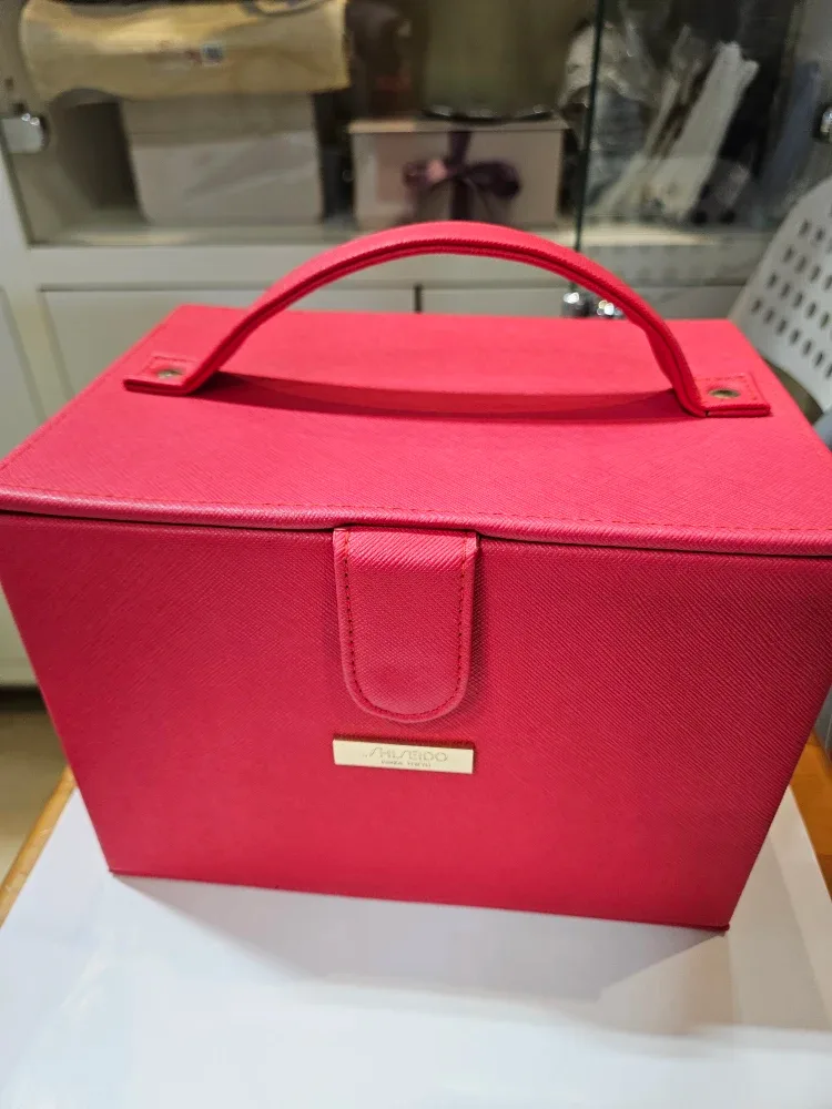 Shiseido Red Makeup Box with Mirror image indicator(4)