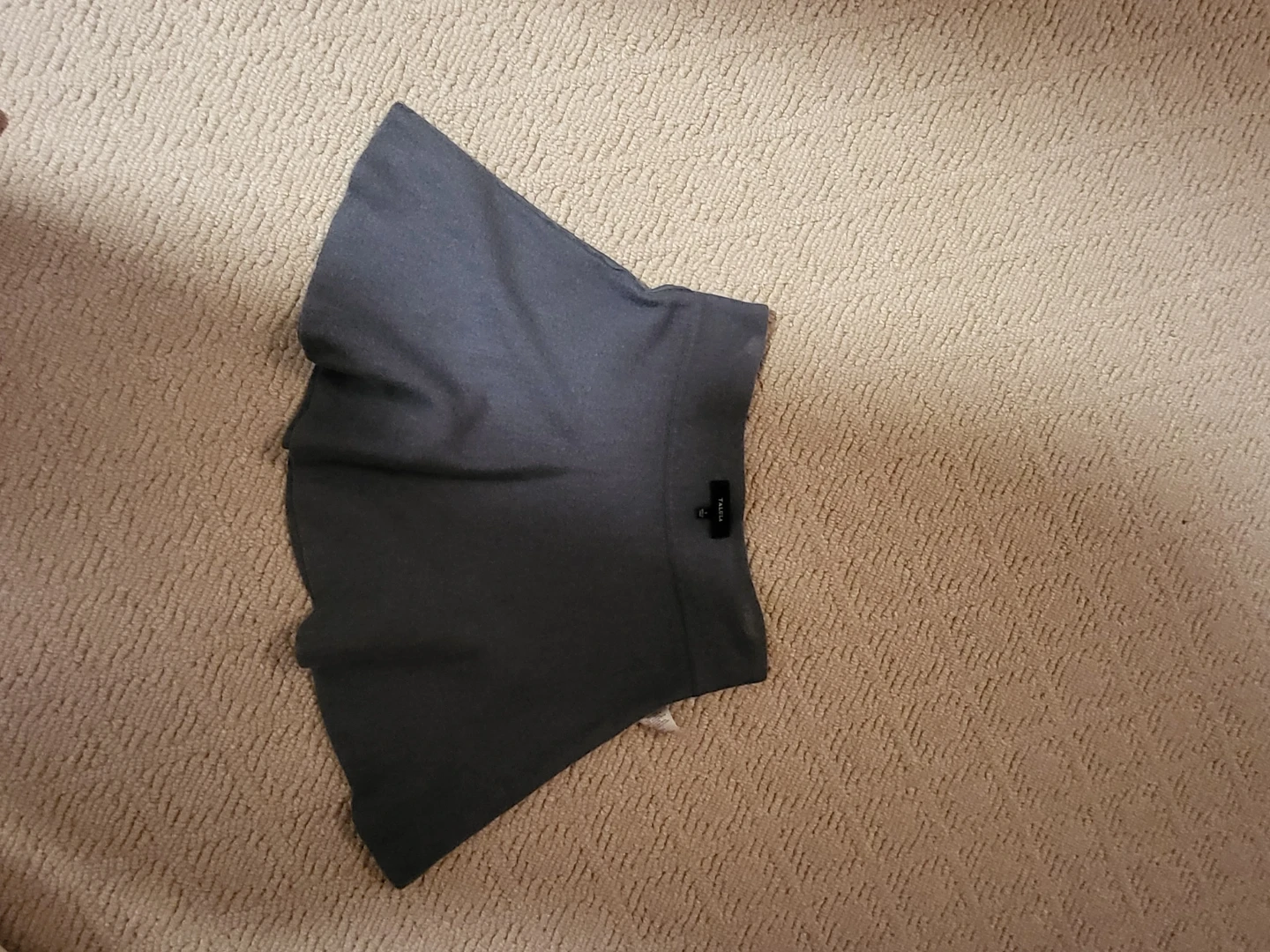 Aritzia Talula Grey Skirt - Size S - photo 3