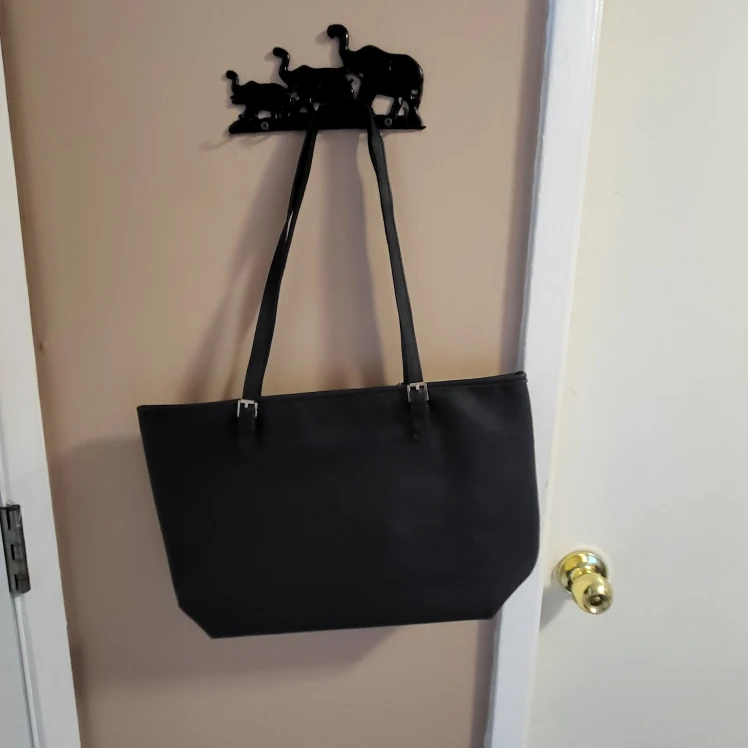 Michael Kors Black Tote Bag Like New - photo 2