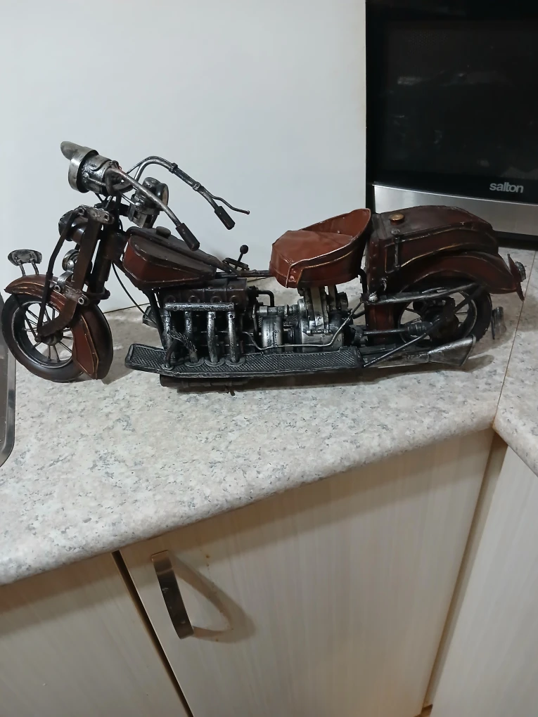 Vintage Motorcycle Model - photo 3