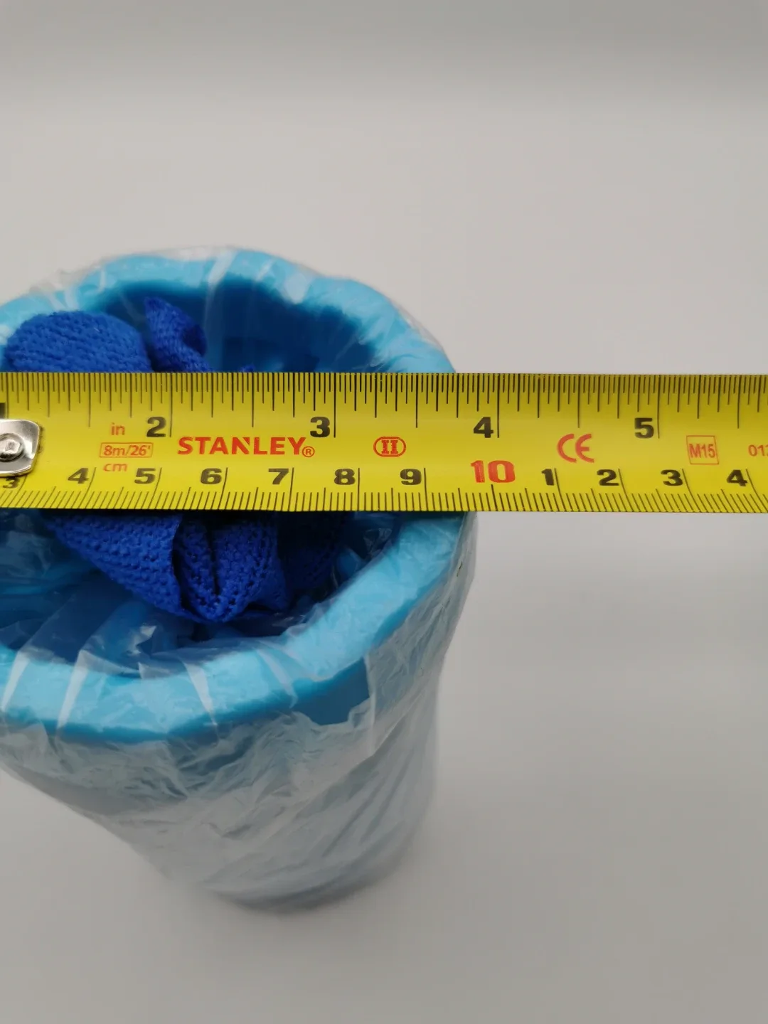 Dog Paw Cleaner - Blue Medium image indicator(4)