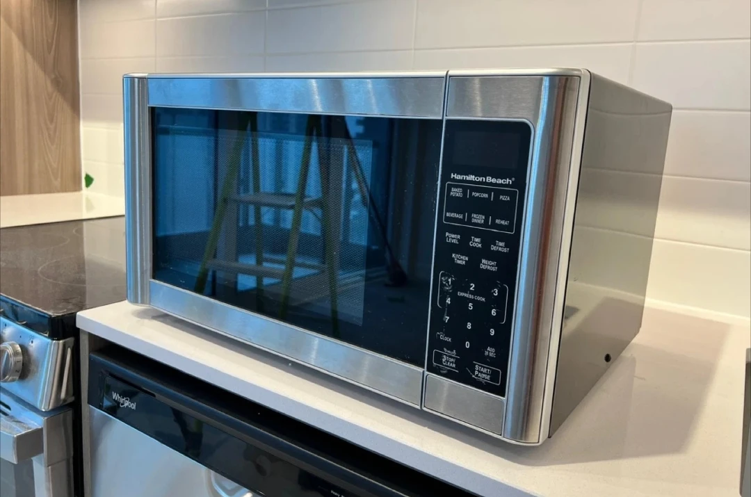 Hamilton Beach Microwave - Stainless Steel
