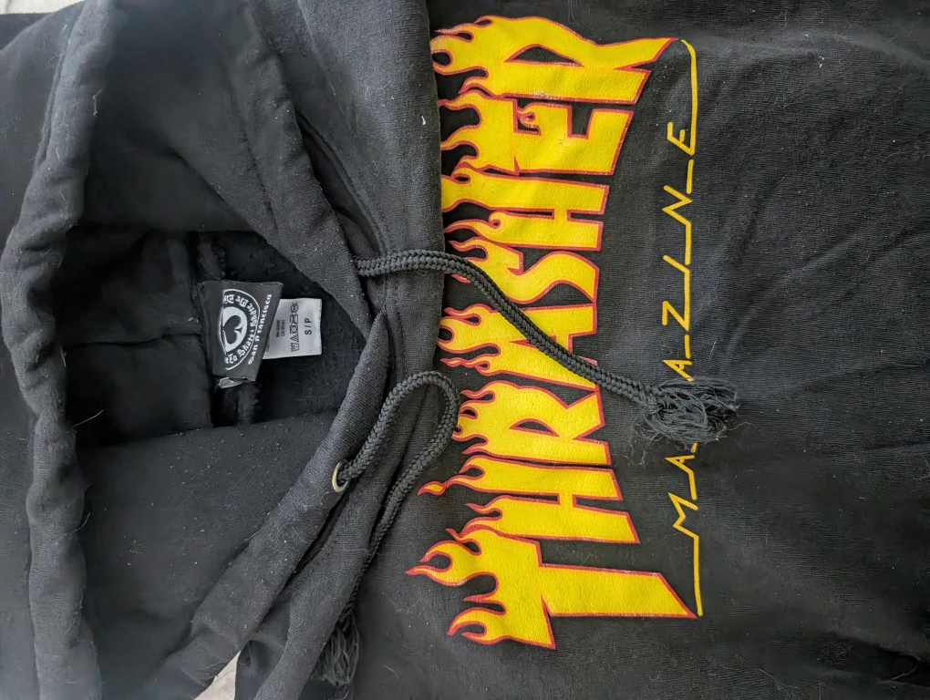 Thrasher Hoodie & T-Shirt Set - Size Small - photo 2