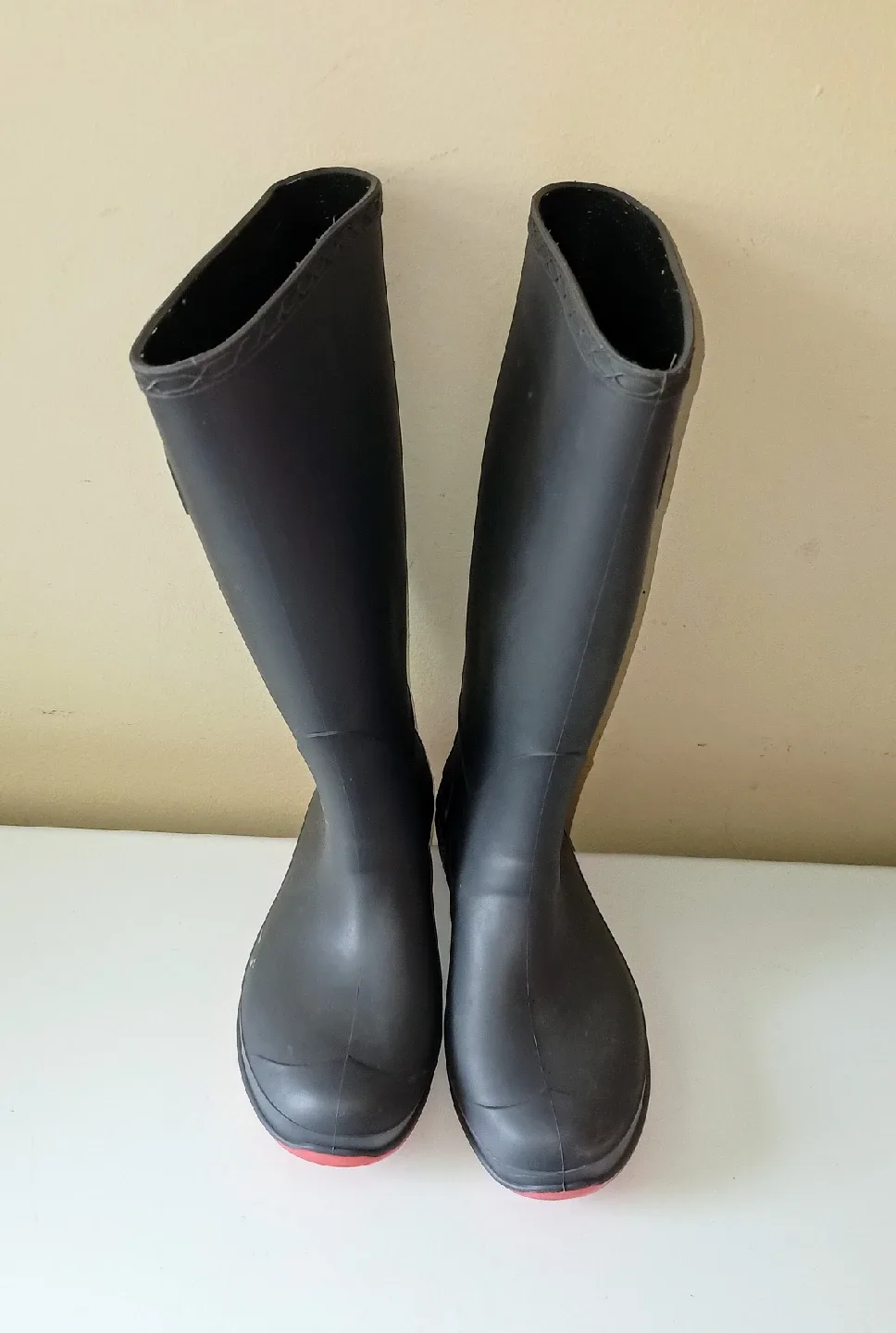 Worn1x Kamik Womens Jennifer Charcoal Gray Rainboots Size 6 image indicator(2)