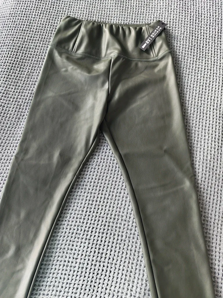 Design Lab Olive Green Faux Leather Leggings
